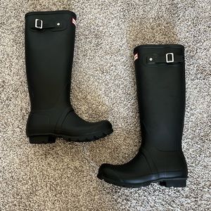 Hunter Black Original Tall Rain Boots Women’s US 6